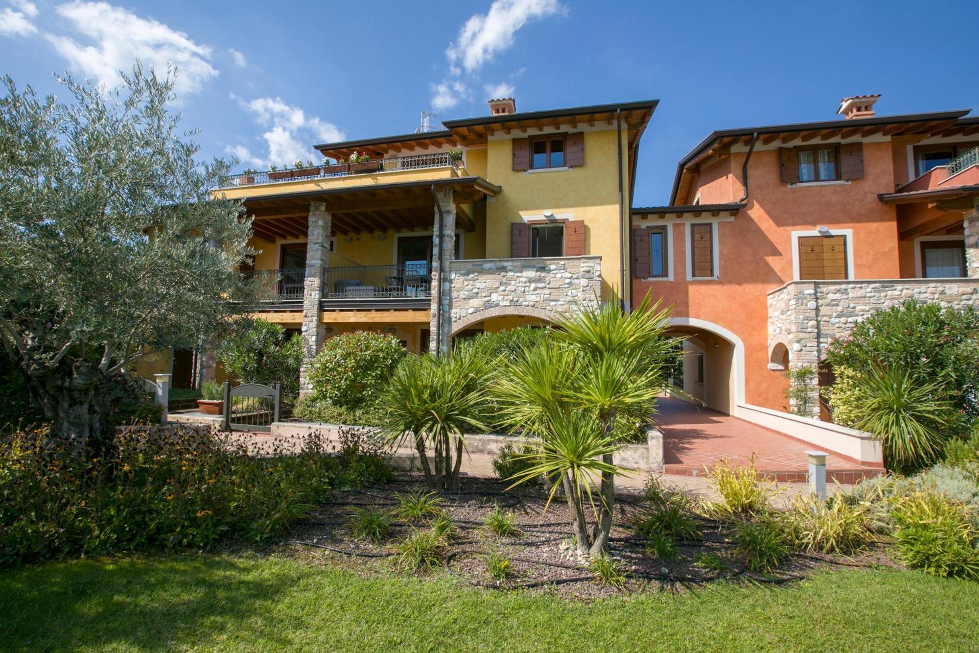 Casa Valtenesi Польпенацце-дель-Гарда Екстер'єр фото