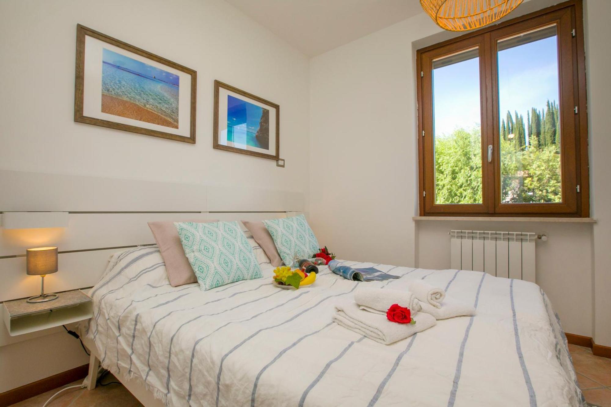 Casa Valtenesi Польпенацце-дель-Гарда Екстер'єр фото